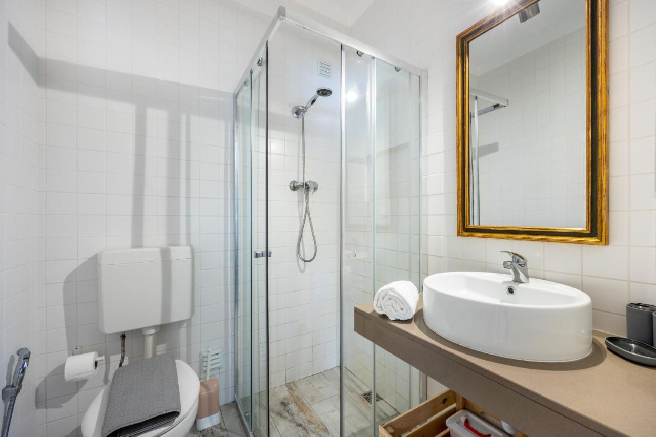 Im On Charming Home Lagos Bagian luar foto